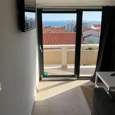 Apartment Two Bedroom Bukal With A Sea View