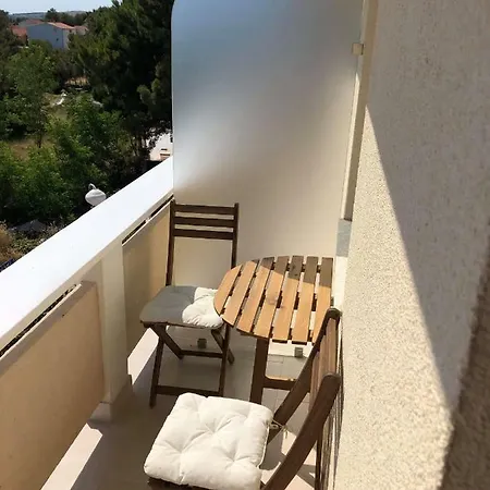 Apartment Two Bedroom Bukal With A Sea View
